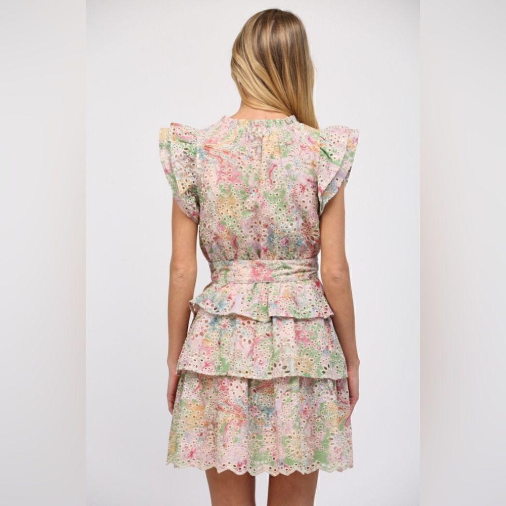 031. EYELET TIERED DRESS - Picture 6 of 10